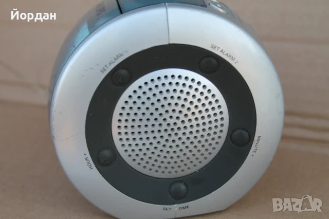 Радио ''Philips AY 3600'', снимка 4 - Радиокасетофони, транзистори - 51264957