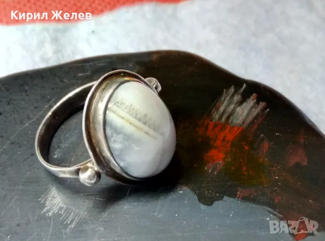 СТАР ВИНТИДЖ СРЕБЪРЕН ПРЪСТЕН СРЕБРО ВИСОКА ПРОБА с ШЛИФОВАН МЛЕЧЕН АХАТ МАЙСТОРСКА ИЗРАБОТКА 41465, снимка 2 - Антикварни и старинни предмети - 50023543