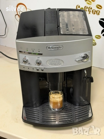 Кафемашина кафе автомат delonghi caffe Venezia с гаранция, снимка 2 - Кафемашини - 52393599