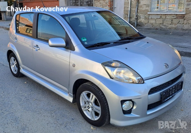 Daihatsu Sirion, снимка 2 - Автомобили и джипове - 52893152
