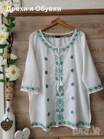 Бяла туника със зелени бродерии , снимка 2 - Туники - 54096614