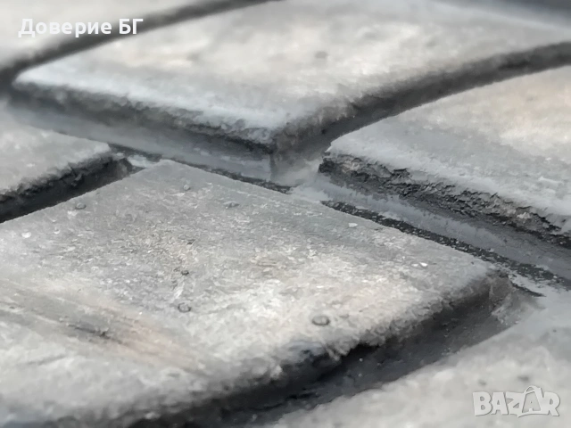 Гуми 215 70 15 C Ц Вредещайн Vredestein 2 броя - нов внос. Не са нови!