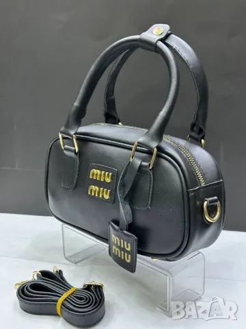 чанти Miu Miu , снимка 2 - Чанти - 49222323