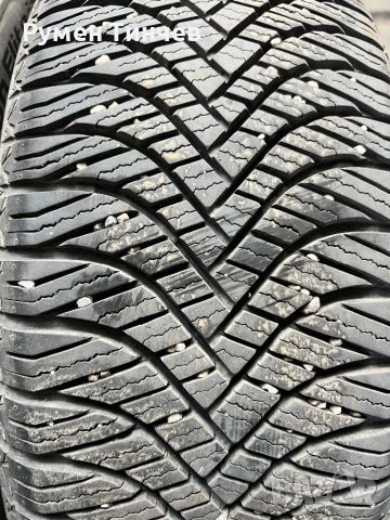 2бр всесезонни гуми 215-45-17, снимка 2 - Гуми и джанти - 52636326