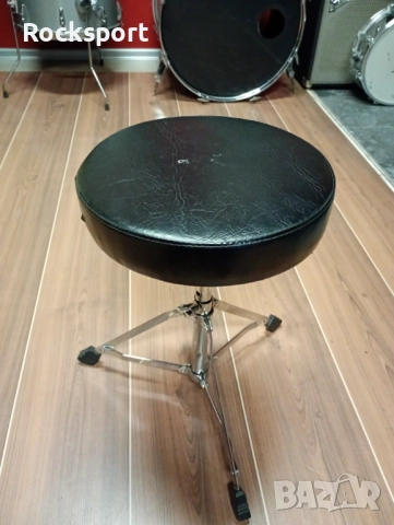 Две стойки за барабанче и столче Разпродажба!, снимка 5 - Ударни инструменти - 52691852