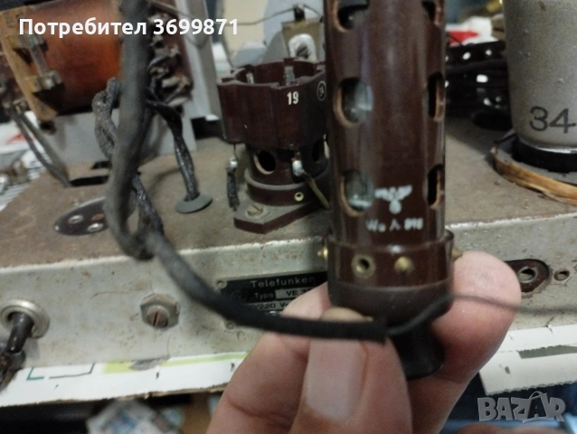 Старо радио Телефункен., снимка 13 - Антикварни и старинни предмети - 53936129