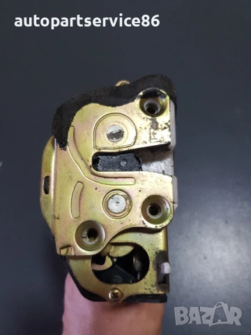 Заден ляв механизъм за заключване на врата за Mazda 6 2.0D (2002-2007) GJ6E, A95-A97-L, снимка 3 - Части - 53728870