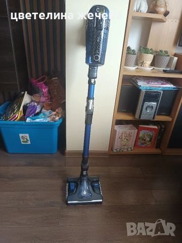 Вертикална прахосмукачка Tefal