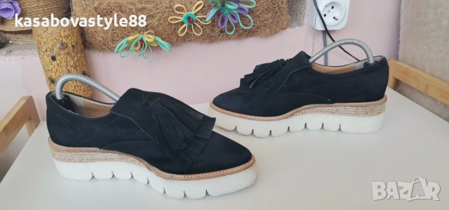 Обувки Laura Bellariva 38 н. Естествен велур , снимка 10 - Дамски ежедневни обувки - 54137799