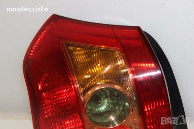 Ляв стоп Toyota Corolla E120 хечбек (2002-2004г.) Тойота Корола 8156102150, снимка 4 - Части - 52636460