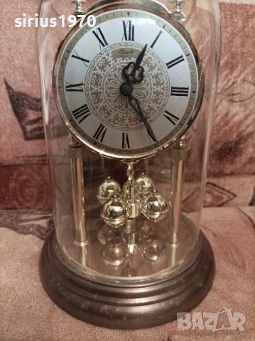 400 дневен кварцов часовник hermle стъклен похлупак, снимка 1 - Стенни часовници - 45497465