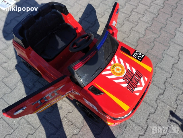 POLICE акумулаторен джип SQUAD червен, снимка 3 - Други - 53849922