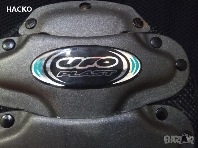 ПРОТЕКТОР ЗА ГРЪБ UFO PLAST Размер S Made in Italy, снимка 4 - Аксесоари и консумативи - 52296191