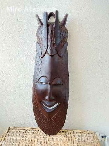Много голяма 67 см. Африканска дървена маска