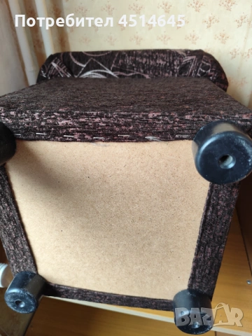 Табуретки тапицирани 40/40/40см, снимка 5 - Дивани и мека мебел - 50941511
