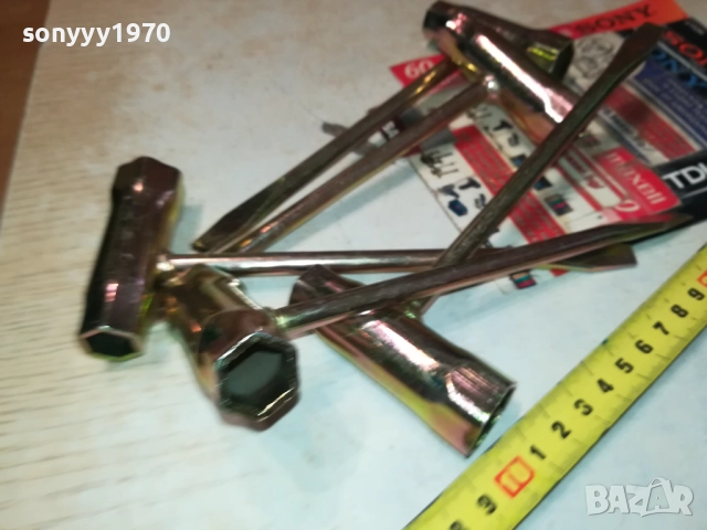 КЛЮЧ ЗА СВЕЩИ С ОТВЕРТКА ЗА РЕЗАЧКА 25ЛВ ЗА БРОЙ 2911251723, снимка 3 - Градинска техника - 52585175