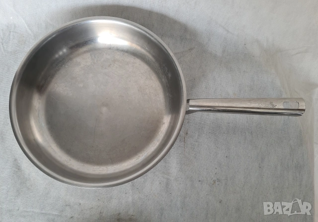 Комплект 2бр. премиум немски тигани WMF и Fissler, снимка 7 - Съдове за готвене - 53878391