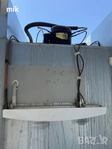 Професионален хладилник Gram 215 см , снимка 8 - Хладилници - 50780034