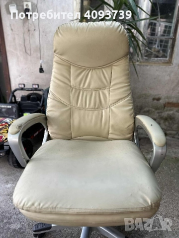 Офис стол, снимка 2 - Столове - 51432009