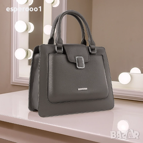 Дамска чанта , снимка 4 - Чанти - 51807972