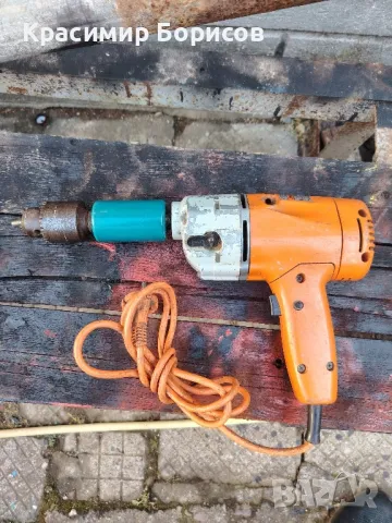 Двускоростна Бормашина black&decker 