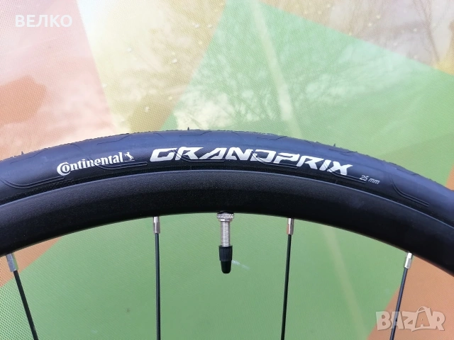 Шосеен велосипед Corratec Team - 2x11 * 48 см * Карбон * Shimano Ultegra * Ново, снимка 8 - Велосипеди - 53950713