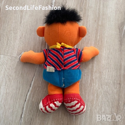 Винтидж плюшена кукла Tyco Tickle Me Ernie от 1996 г. Улица Сезам размер 16 инча, без механизъм, снимка 2 - Кукли - 53257452