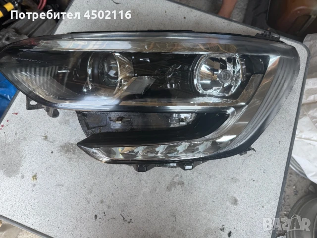 Ляв фар за Renault megane 2019