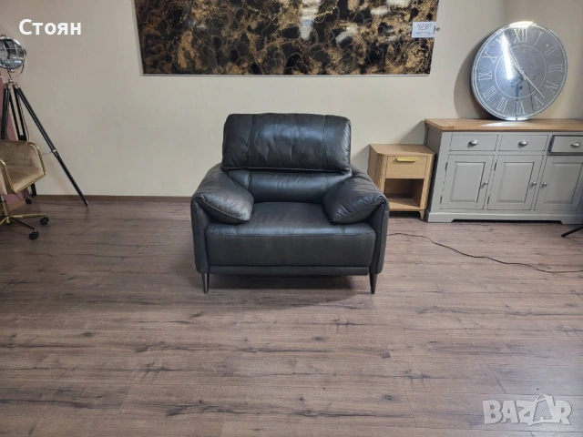 Тъмно сив графитен кожен фотьойл с електрически механизъм