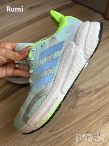 Оригинални маратонки adidas SOLAR BOOST 3 ! 42 н, снимка 2 - Маратонки - 47249206