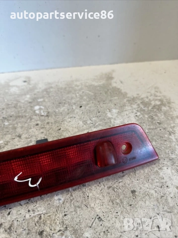 Задна Трета Спирачна Светлина за Jeep Grand Cherokee (2007) 55157397AG, снимка 2 - Части - 53595062