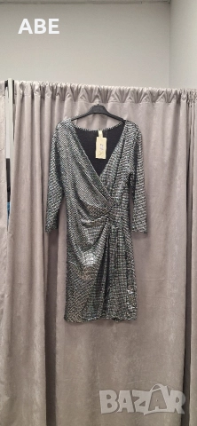 Рокля с пайети