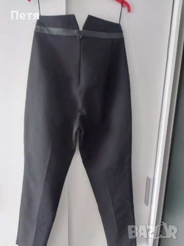 Дамски черен панталон с висока талия, снимка 2 - Панталони - 53455050