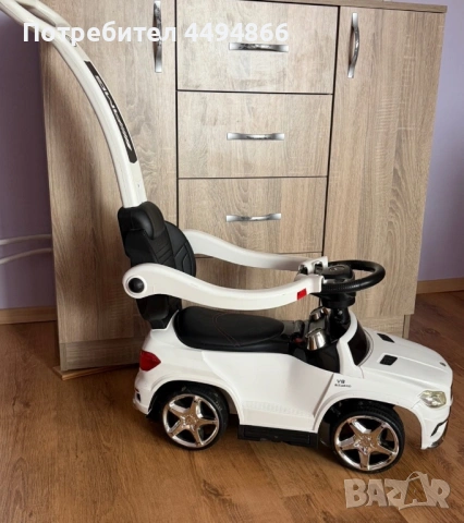 Детска кола за бутане Mercedes GlE, снимка 2 - Детски велосипеди, триколки и коли - 53576621