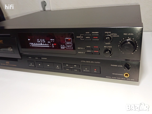 DAT дек Sony DTC-670, снимка 3 - Декове - 53609336