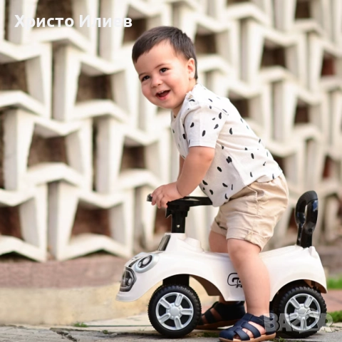 Кола за яздене Lorelli - Sport Mini бяла ride on , снимка 2 - Детски велосипеди, триколки и коли - 52236130