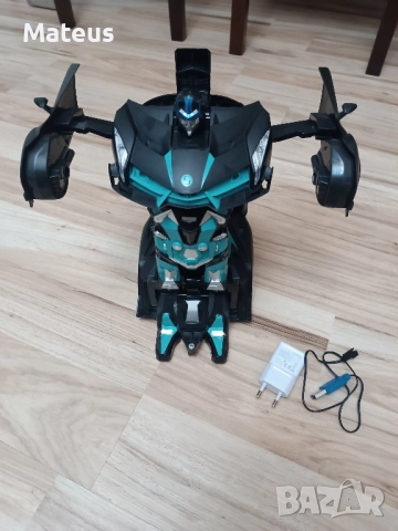 Кола робот - трансформираща кола, снимка 3 - Коли, камиони, мотори, писти - 51435479