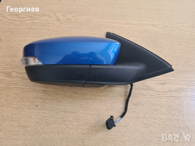 Дясно огледало Skoda Fabia 3, снимка 2 - Части - 51444700