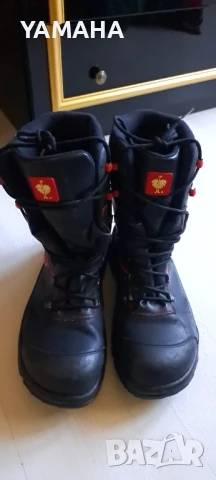 Strauss engelbert  Мъжки  Работни  Обувки 45, снимка 2 - Други - 50896728