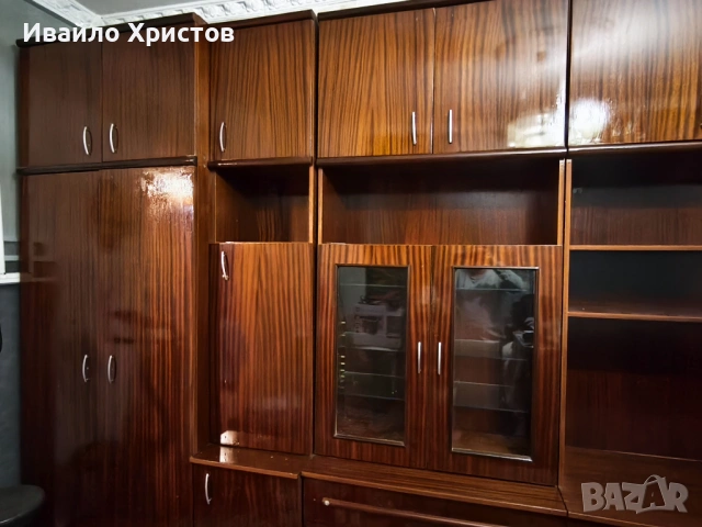 Секция, снимка 2 - Шкафове - 53514564