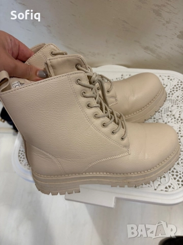 Боти, снимка 2 - Дамски боти - 52976187