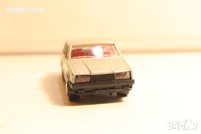 1/64 ?? MAJORETTE VOLVO КОЛИЧКА МОДЕЛ, снимка 4 - Колекции - 54007006