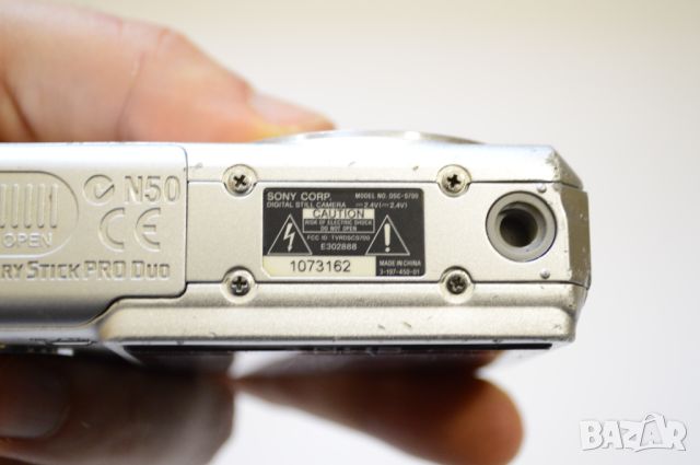 Фотоапарат Сони за части  DSC-S700, снимка 4 - Фотоапарати - 46021061