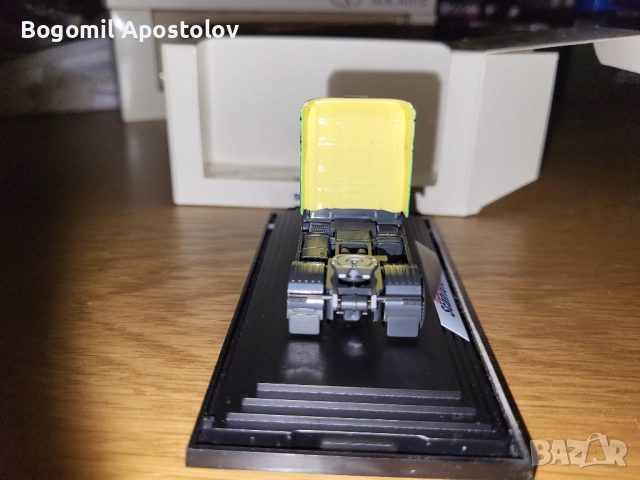Умален модел на Scania 124L 400 1:87, снимка 7 - Колекции - 52960587