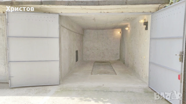 От собственик голям, самостоятелен, надземен гараж, снимка 2 - Гаражи и паркоместа - 53490728