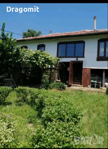 Имот в много добро състояние, снимка 10 - Парцели - 50598106