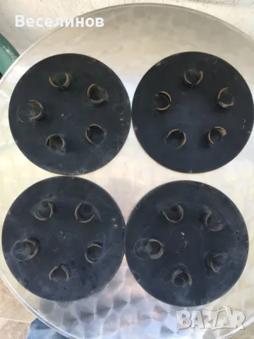 Комплект 4 бр.капачки за джанти за Volkswagen Transporter T4(1990-2003), снимка 2 - Аксесоари и консумативи - 50280358