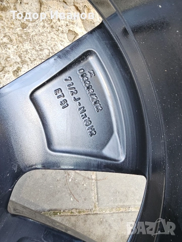 Джанти оригинални на Vw с нови гуми Bridgestone 225/40/18., снимка 6 - Гуми и джанти - 53725324