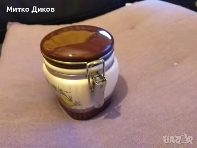 Захарница с метална затварачка керамична отлична, снимка 4 - Аксесоари за кухня - 50414208