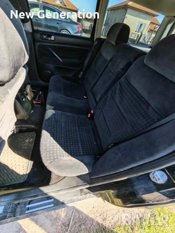 VW Passat 1.9 TDI 131 к.с, снимка 10 - Автомобили и джипове - 53732714